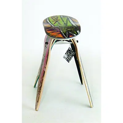 画像 Deckstool Recycled Skateboard Stool