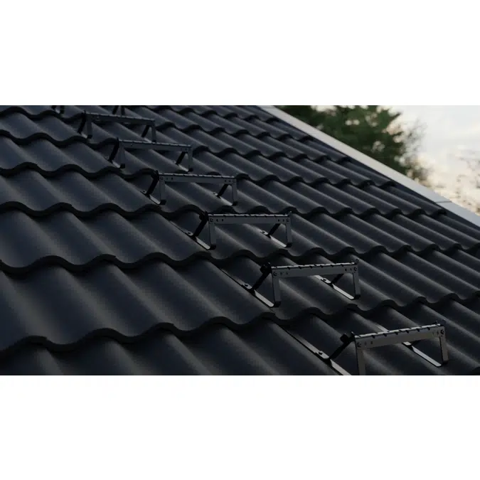 Roof step for concrete tiles