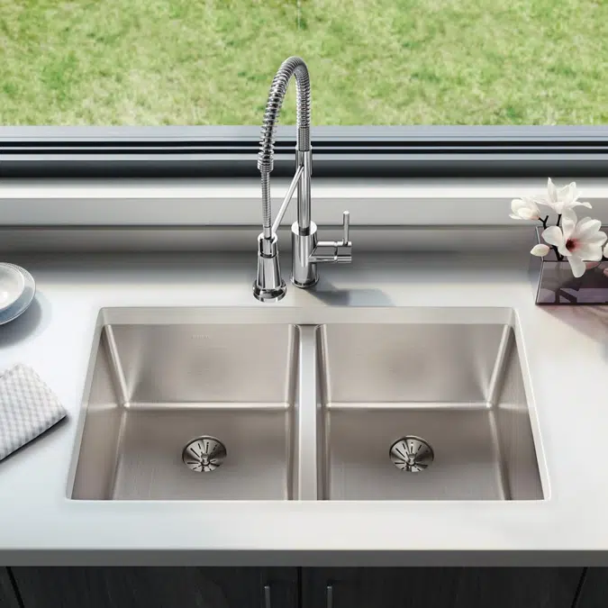 ELUHH3118TPD Lustertone Iconix® 16 Gauge Stainless Steel, 32-3/4" x 19-1/2" x 9" Double Bowl Undermount Sink with Perfect Drain®