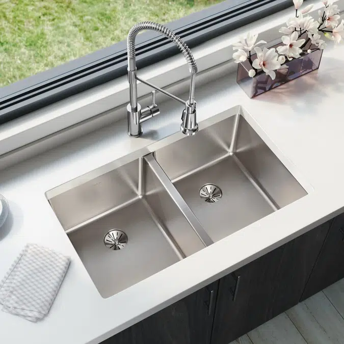 ELUHH3118TPD Lustertone Iconix® 16 Gauge Stainless Steel, 32-3/4" x 19-1/2" x 9" Double Bowl Undermount Sink with Perfect Drain®