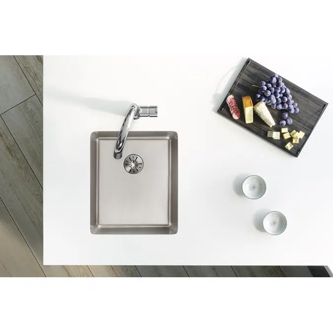 ELUHH1316TPD Lustertone Iconix® 16 Gauge Stainless Steel, 16" x 18-1/2" x 8" Single Bowl Undermount Sink with Perfect Drain®