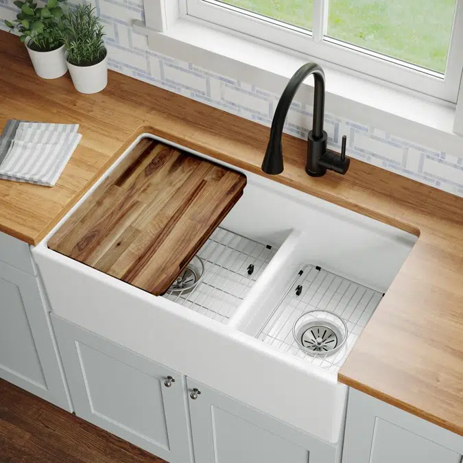 F23320CBWHC Fireclay 33" x 19-15/16" x 9-3/16" 60/40 Double Bowl Farmhouse Sink Kit with Aqua Divide