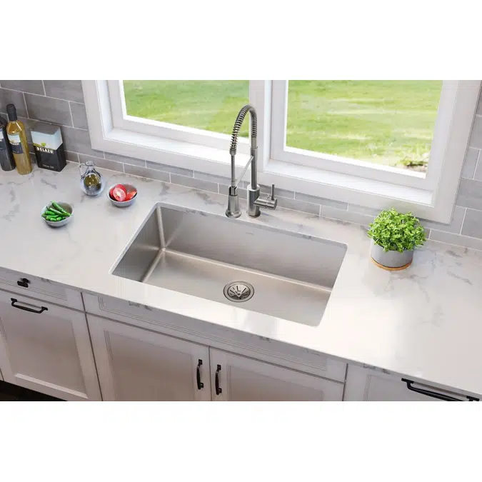 ELUH3017T Lustertone Iconix® 18 Gauge Stainless Steel 32-1/2 x 19-1/2" x 9" Single Bowl Undermount Sink