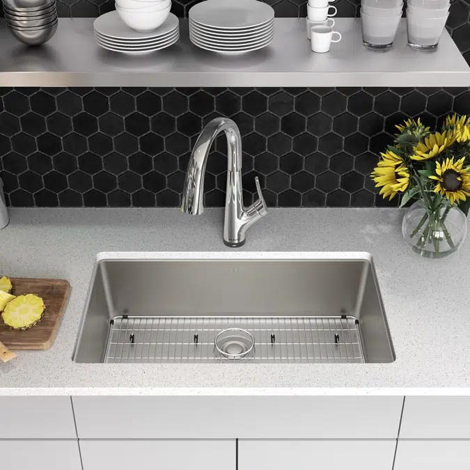 ELUH3017TFLC Lustertone Iconix® 18 Gauge Stainless Steel 32-1/2" x 19-1/2" x 9" Single Bowl Undermount Sink Kit with Filtered Faucet