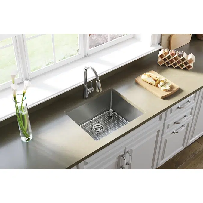 ECTRU21179TC Elkay Crosstown® 18 Gauge Stainless Steel 22-1/2" x 18-1/2" x 9" Single Bowl Undermount Sink Kit