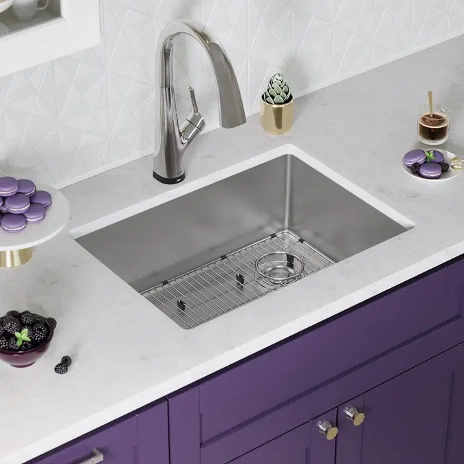 ECTRU24179RTFLC Crosstown® 18 Gauge Stainless Steel 25-1/2" x 18-1/2" x 9" Single Bowl Undermount Sink Kit with Filtered Faucet