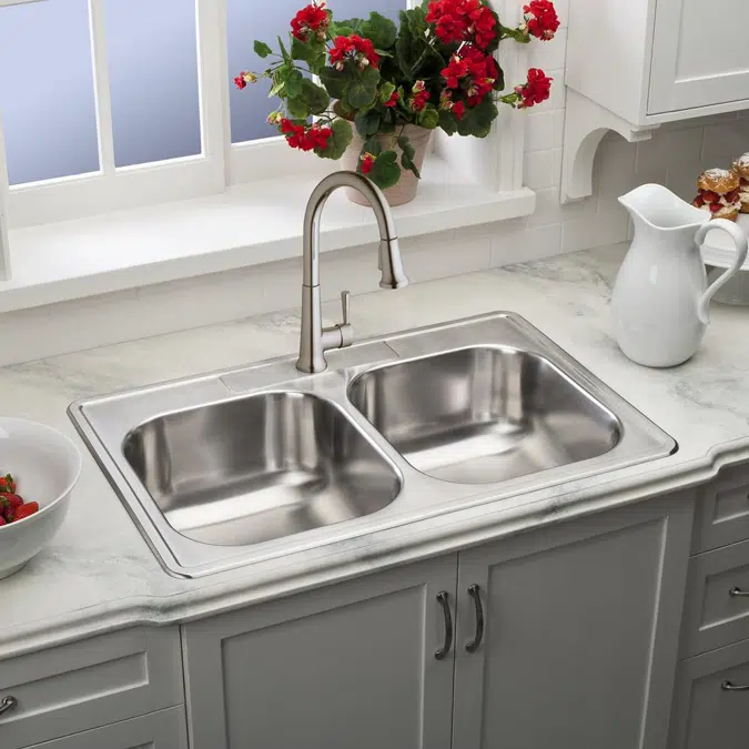 LK6000LS Elkay Everyday Single Hole Deck Mount Kitchen Faucet with Pull-down Spray Forward Only Lever Handle Lustrous Steel