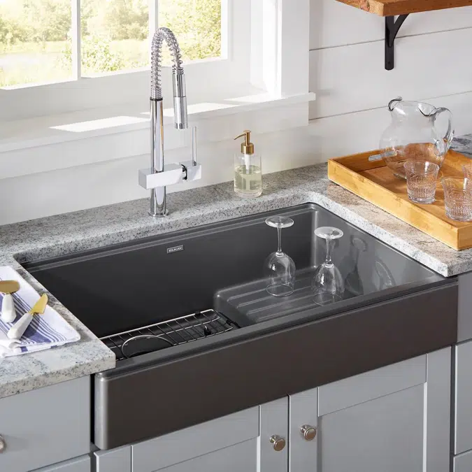 ELXFDB3620BG_CA0_CH0_RT0 Ferguson Exclusive Quartz Luxe® 35-7/8" x 22-1/2" x 9-1/2" Single Bowl Farmhouse Sink w/Drainboard+Perfect Drain®