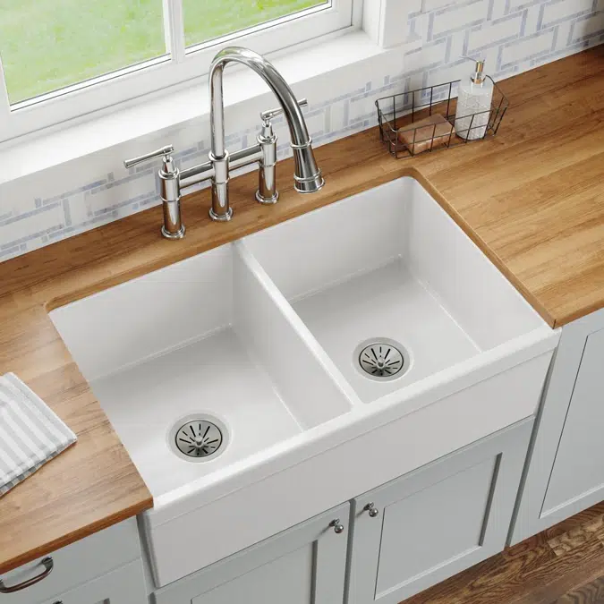 SWUF32189WH Fireclay 33" x 19-15/16" x 9" Equal Double Bowl Farmhouse Sink