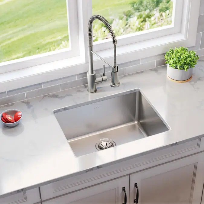 ELUH2115T Lustertone Iconix® 18 Gauge Stainless Steel 23-1/2" x 18-1/4" x 9" Single Bowl Undermount Sink