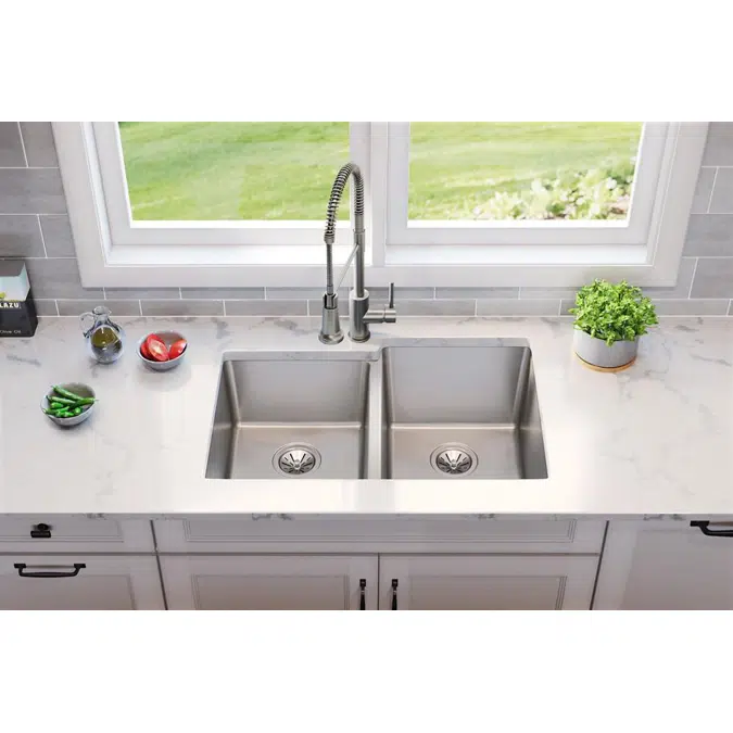 ELUH3120LT Lustertone Iconix® 18 Gauge Stainless Steel 31-1/4" x 20-1/2" x 9" Double Bowl Undermount Sink with Left Small Bowl
