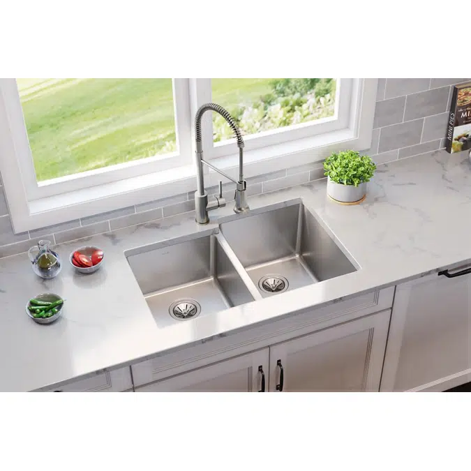 ELUH3120LT Lustertone Iconix® 18 Gauge Stainless Steel 31-1/4" x 20-1/2" x 9" Double Bowl Undermount Sink with Left Small Bowl