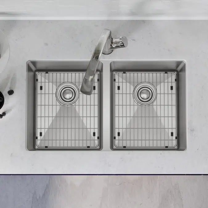 EFRU311810TFLC Elkay Crosstown® 16 Gauge Stainless Steel 30-3/4" x 18-1/2" x 10" Equal Double Bowl Undermount Sink Kit with Filtered Faucet