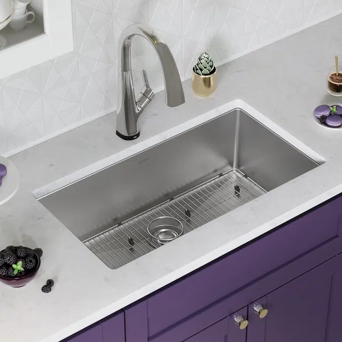 EFRU311610TFLC Elkay Crosstown® 16 Gauge Stainless Steel 32-1/2" x 18" x 10" Single Bowl Undermount Sink Kit with Filtered Faucet