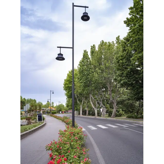Catullo - urban luminaire in recycled plastic