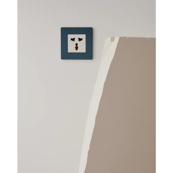 Single cover plate for light switches and sockets, M collection