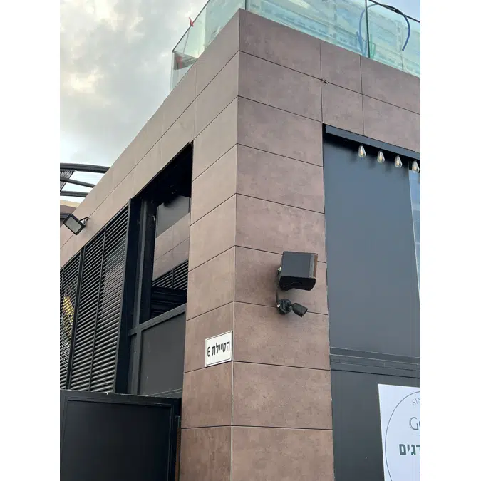 FACHADA VENTILADA FRONTEK M6001