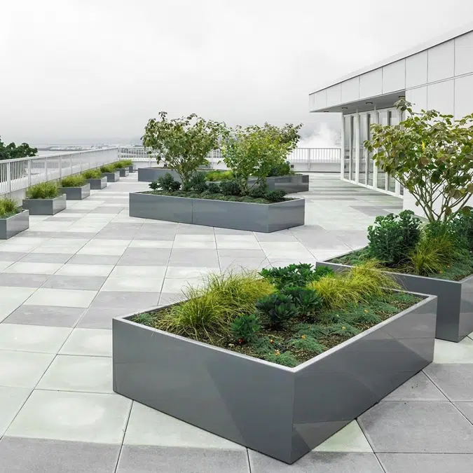 Wilshire Planters, Steel Rectangle & Square