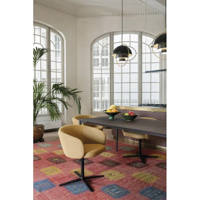 Huma upholstered swivel armchair T071 SP