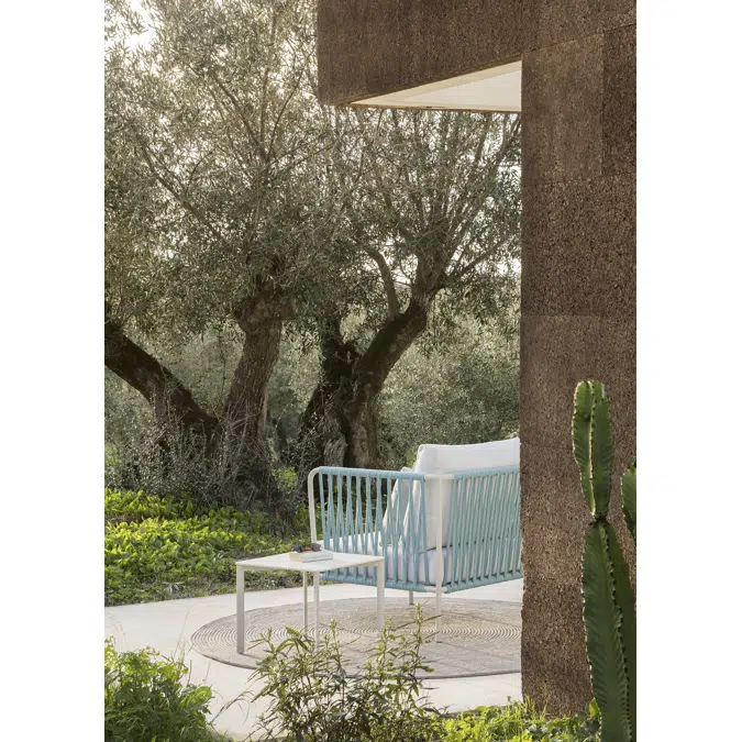 Nido hand-woven armchair C251 T