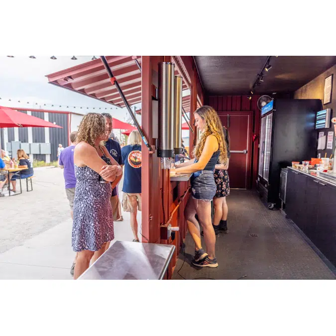 40' BeerCan (Shipping Container Bar)