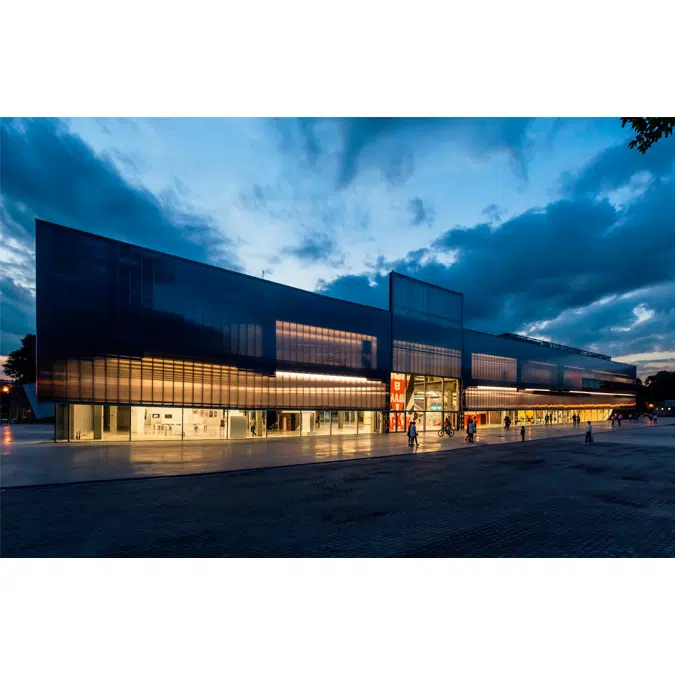 POLYCARBONATE arcoPlus®DB connect CURTAIN WALLS