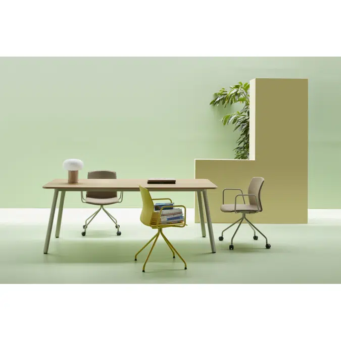 Kabi Pyramid Tube Chair