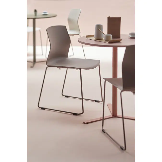 Kabi Sled Chair