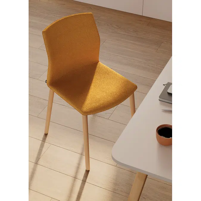 Kabi Wood Legs Chair