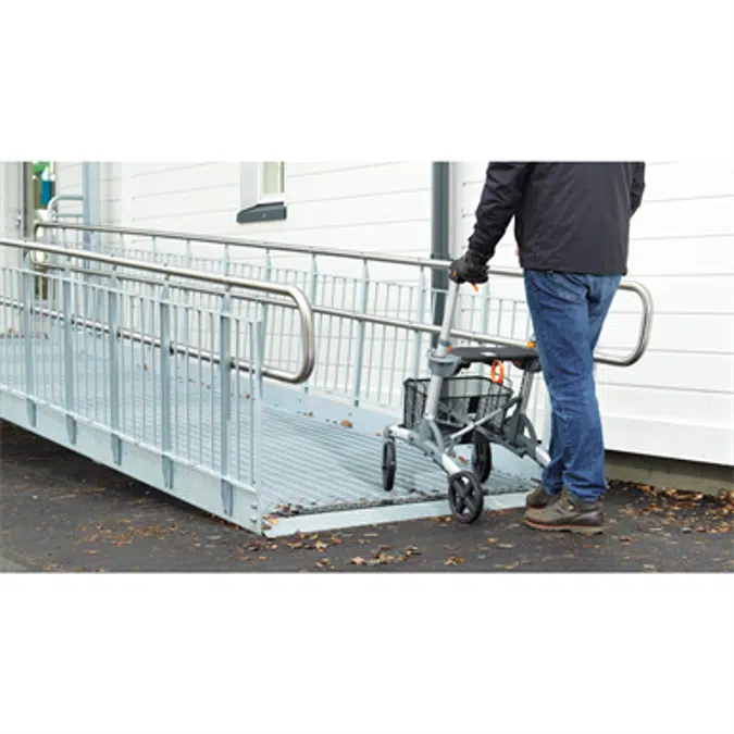 Wheelchair ramp, Childproof