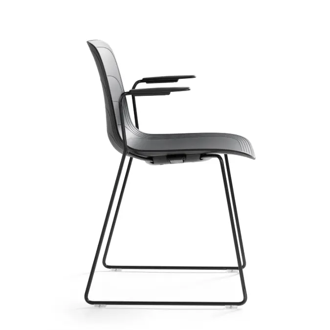 Grade Armchair Sledbase