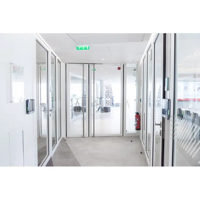 Aluminium double fire door - with transom and sidelight