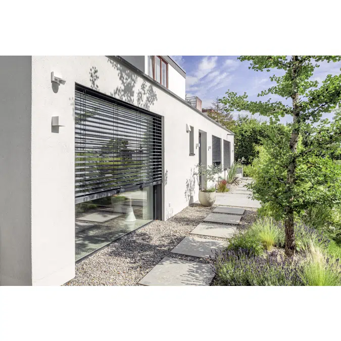 External venetian blind window system FSR with rail guidance