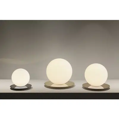 obraz dla BOLA SPHERE TABLE