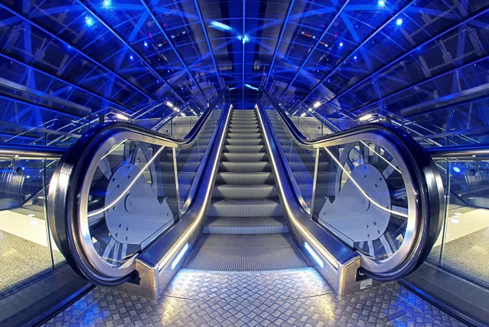 Peak Traffic Escalator - victoria escalator