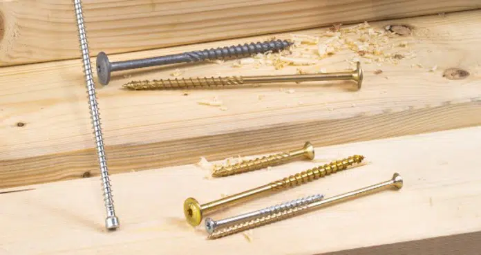 Screws and fasteners for wooden constructions - Construction screws