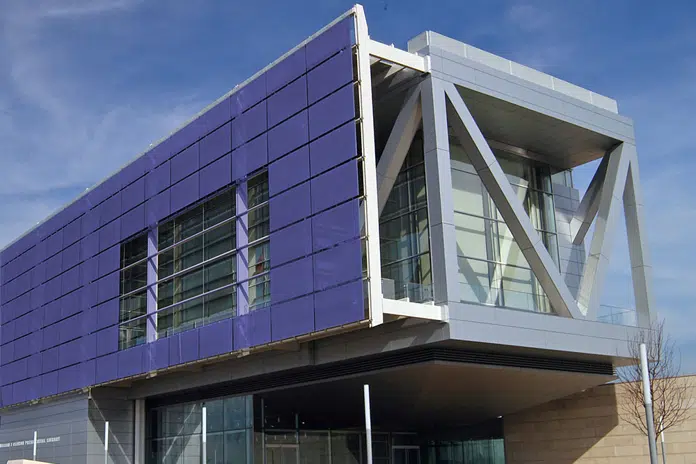 Blue/Purple – AkzoNobel Extrusion Coatings