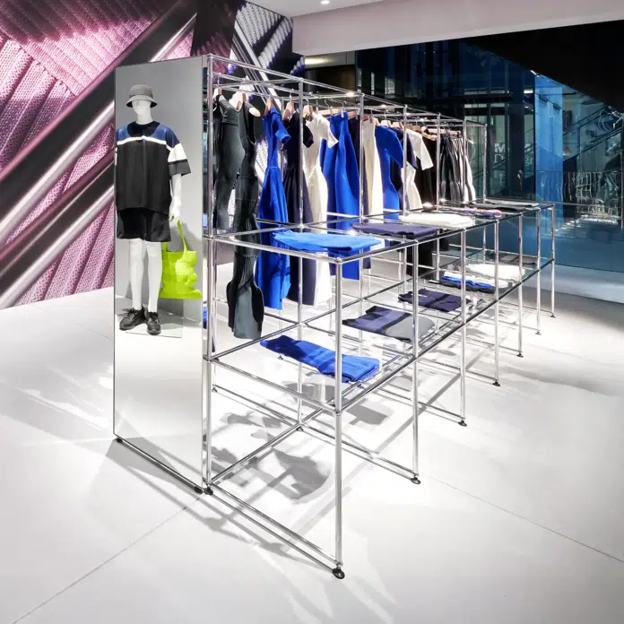 Unique shopping expe­riences