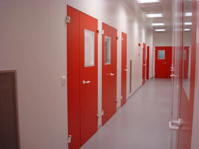 "TECNIPURE" DOORS