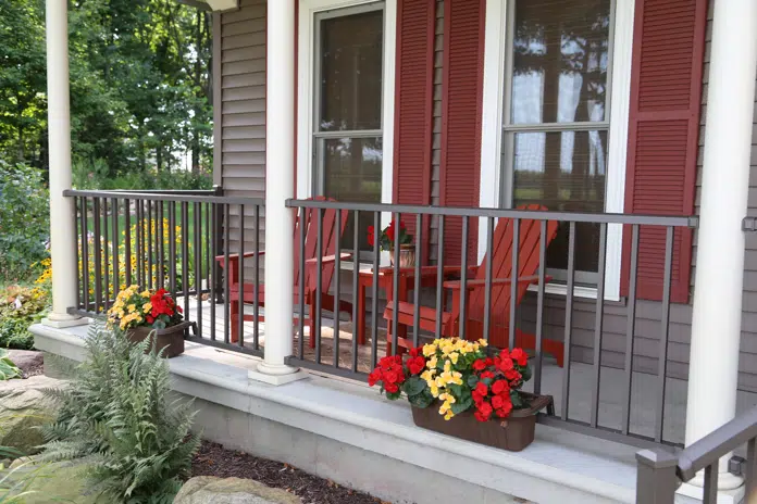 Railing - Aluminum Railing