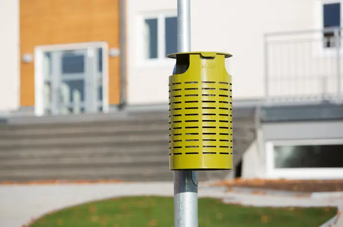 Outdoor Furniture - Litter bins