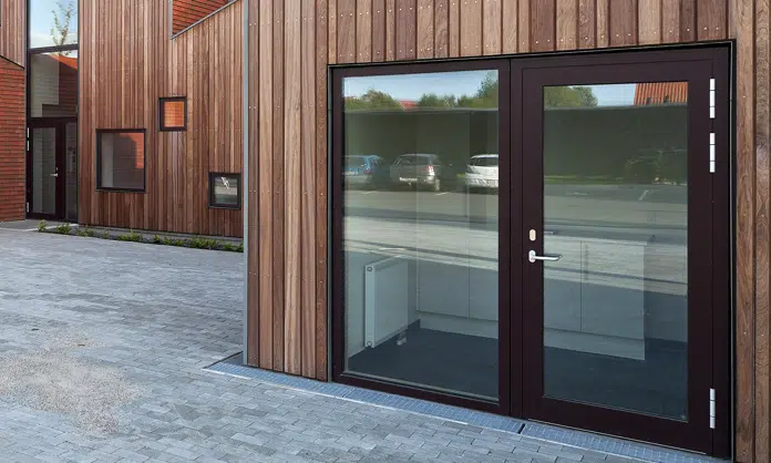 VELFAC Aluminium Door - Doors for commercial projects