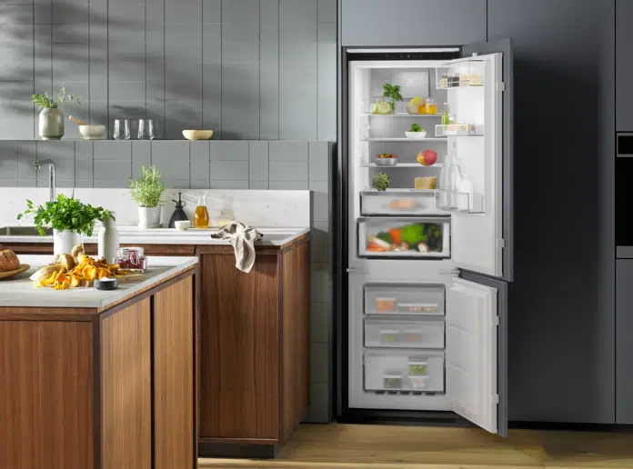 Refrigerator - Built In Fridge Freezers