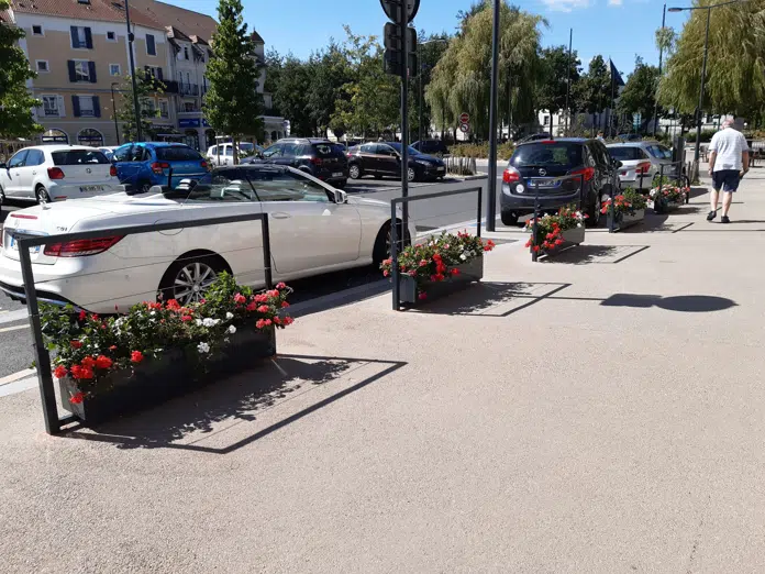 Barriers, bollards and posts